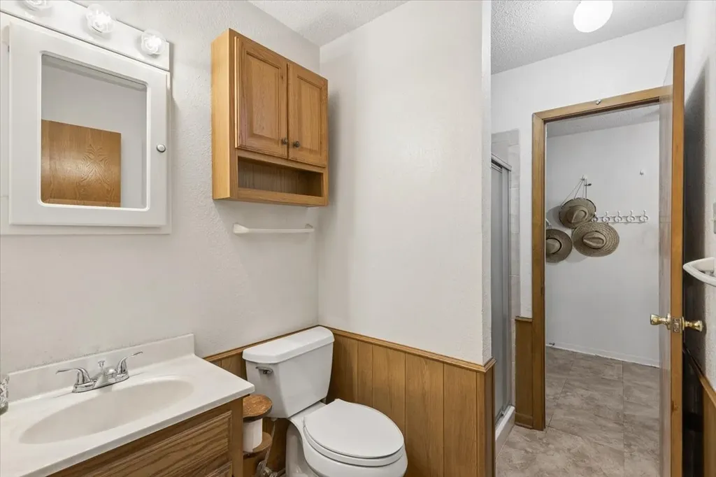 1160 County Road 2425 Mineola TX 75773