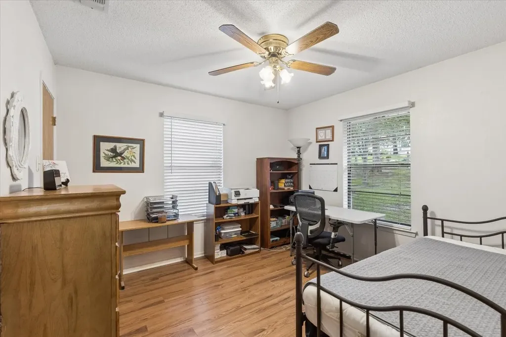 1160 County Road 2425 Mineola TX 75773