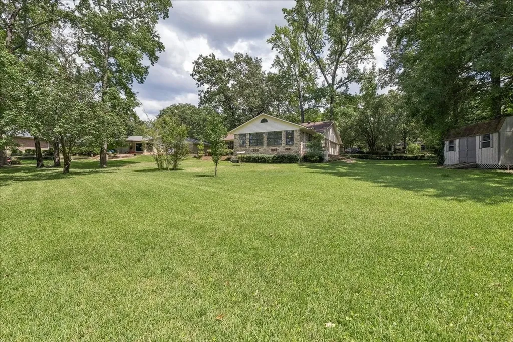 1160 County Road 2425 Mineola TX 75773