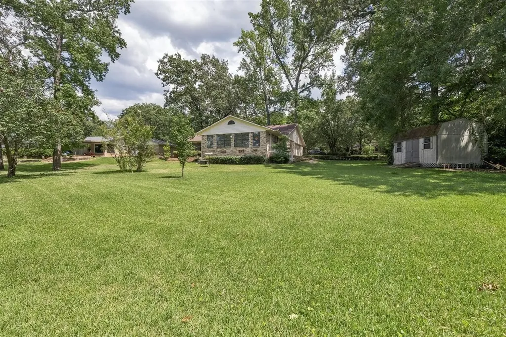 1160 County Road 2425 Mineola TX 75773