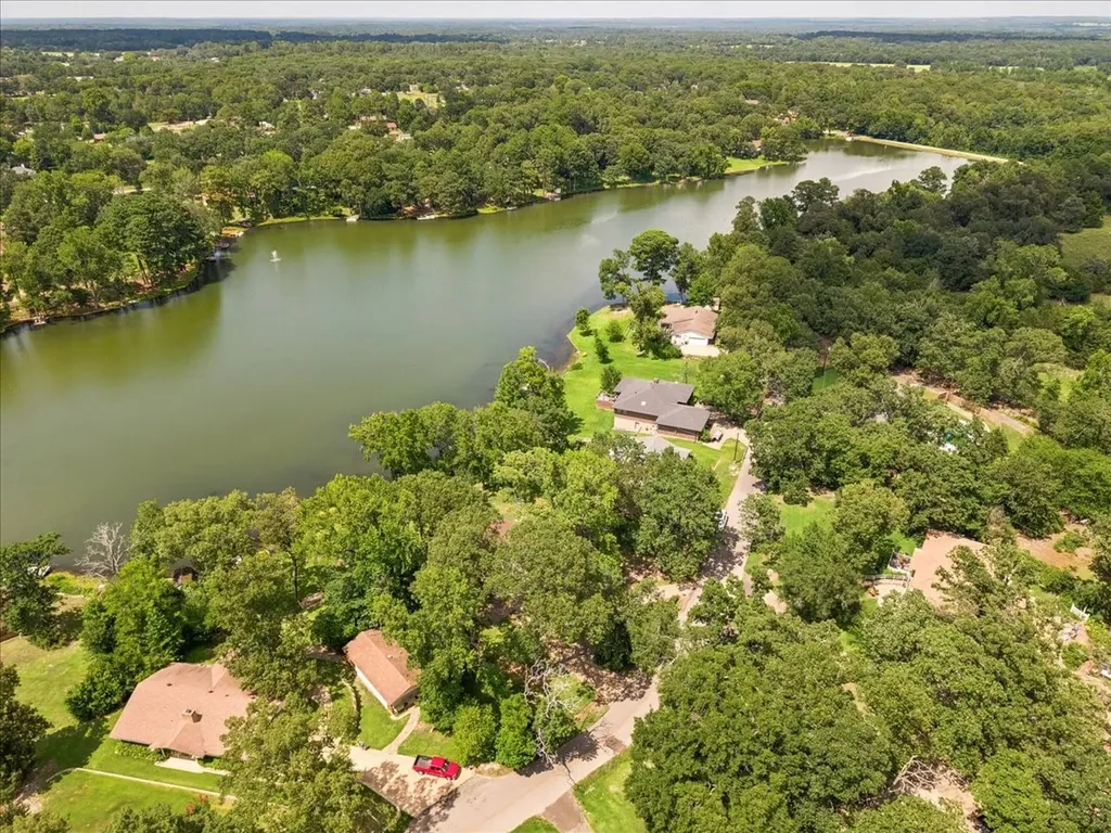 1160 County Road 2425 Mineola TX 75773