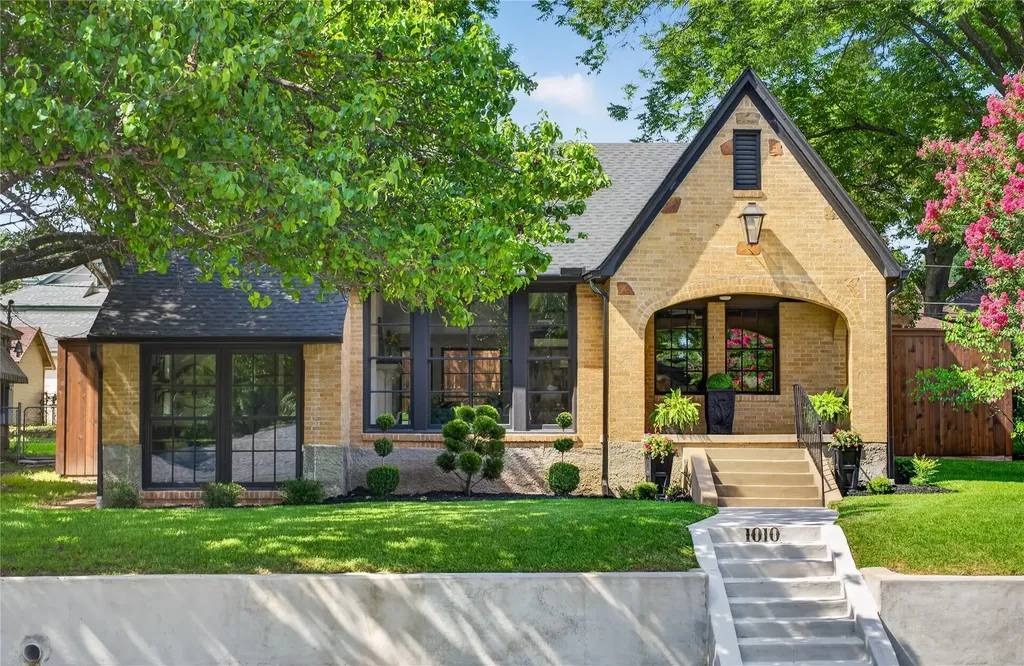 1010 Valencia Street Dallas TX 75223