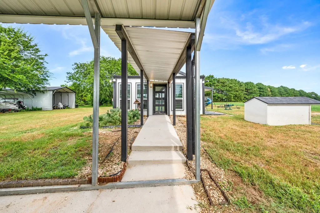 248 Private Road 6420 Alba TX 75410