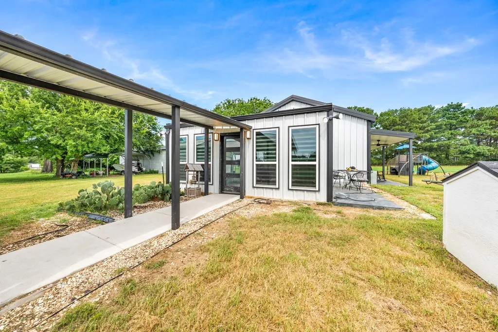 248 Private Road 6420 Alba TX 75410