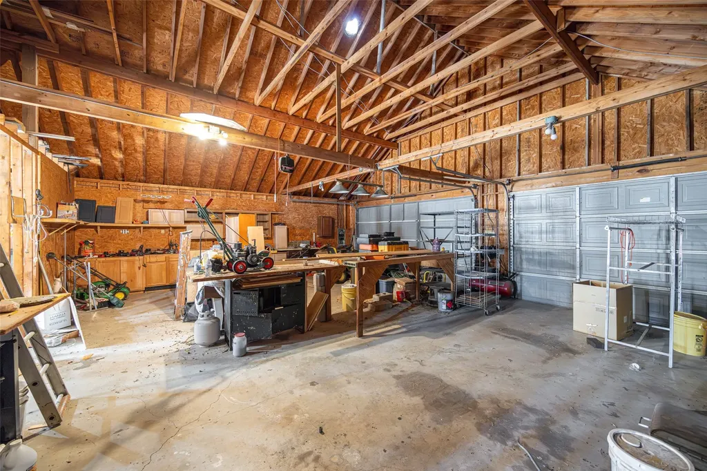 14184 County Road 489 Nevada TX 75173