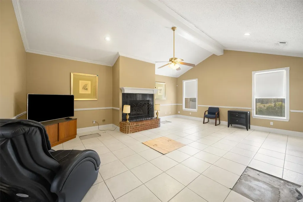 14184 County Road 489 Nevada TX 75173