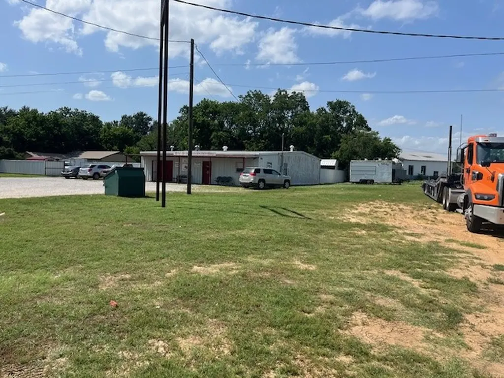 2900 W Morton Street Denison TX 75020