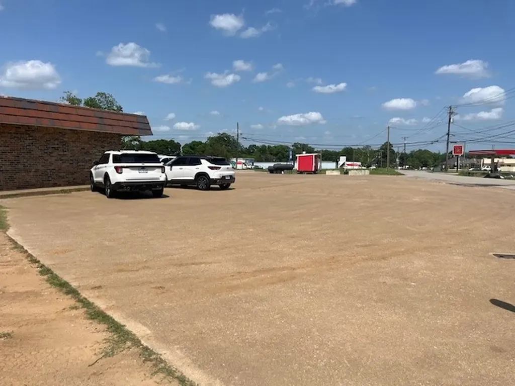 2900 W Morton Street Denison TX 75020