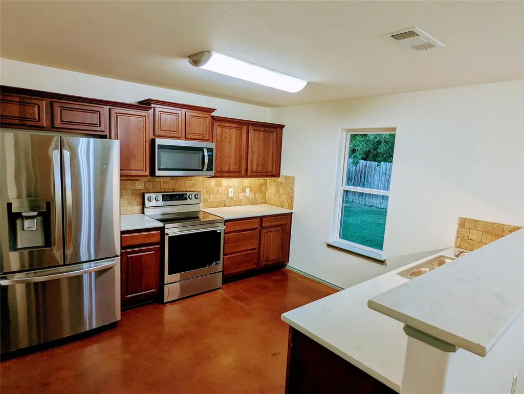 3011 Cricket Drive Bellmead TX 76705
