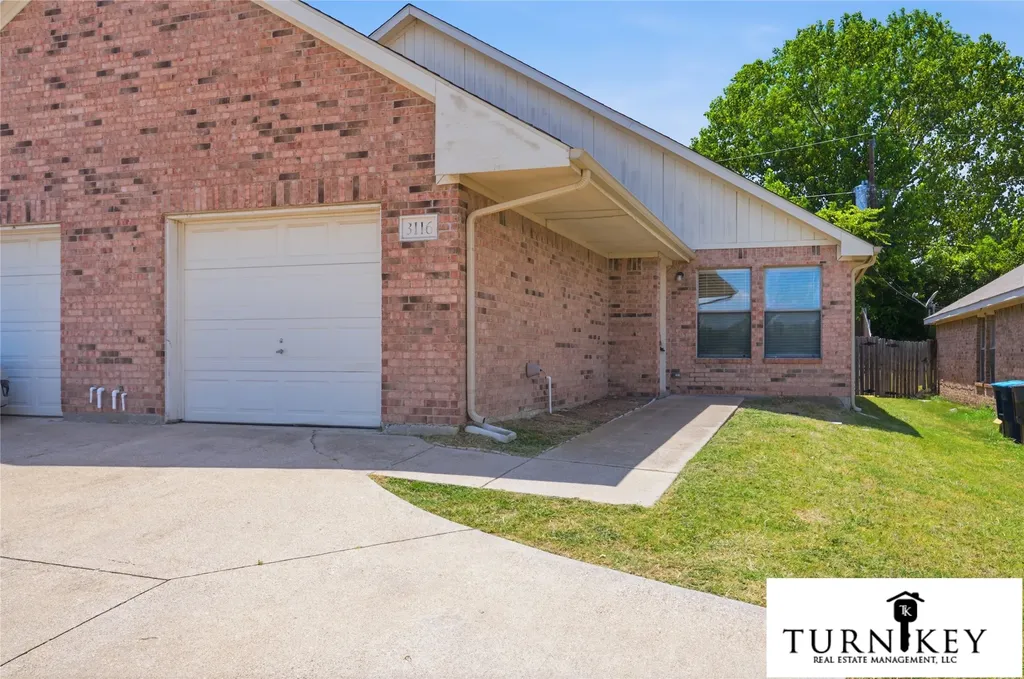 3124 Cherry Lane Fort Worth TX 76116