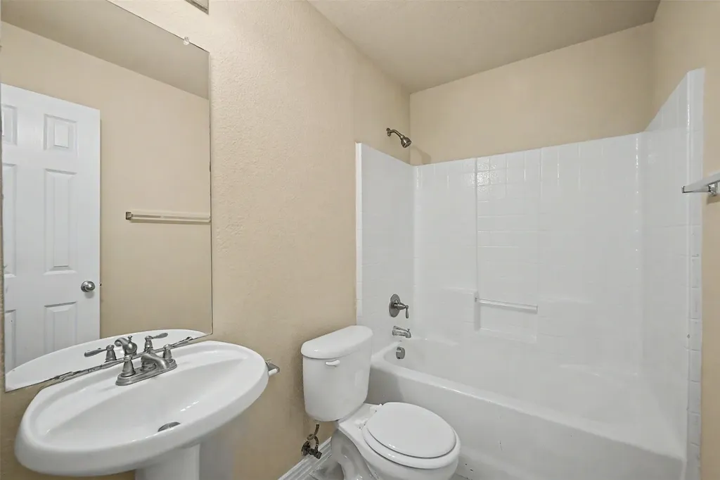 3124 Cherry Lane Fort Worth TX 76116