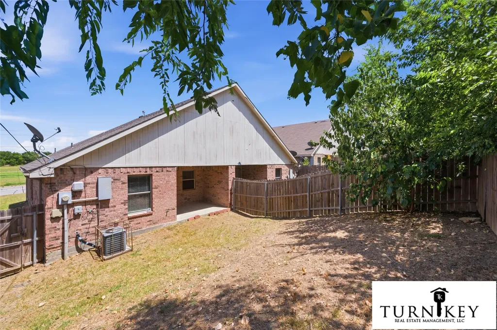 3124 Cherry Lane Fort Worth TX 76116