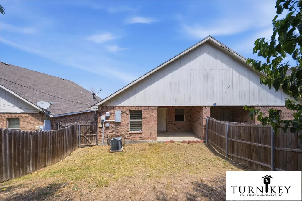 3124 Cherry Lane Fort Worth TX 76116