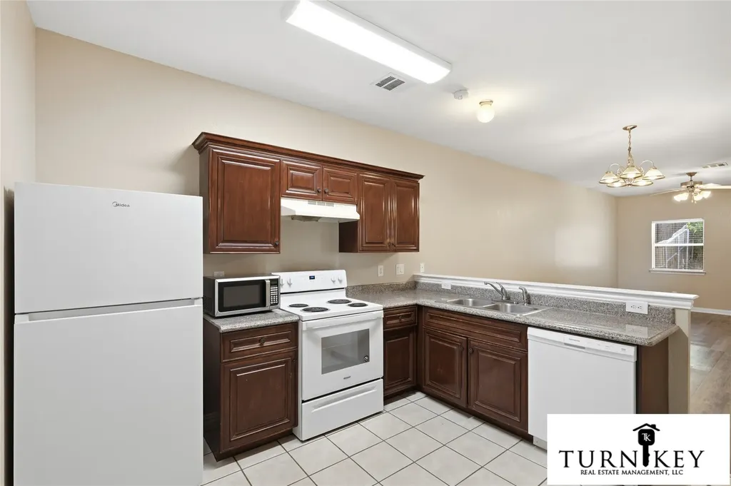 3124 Cherry Lane Fort Worth TX 76116