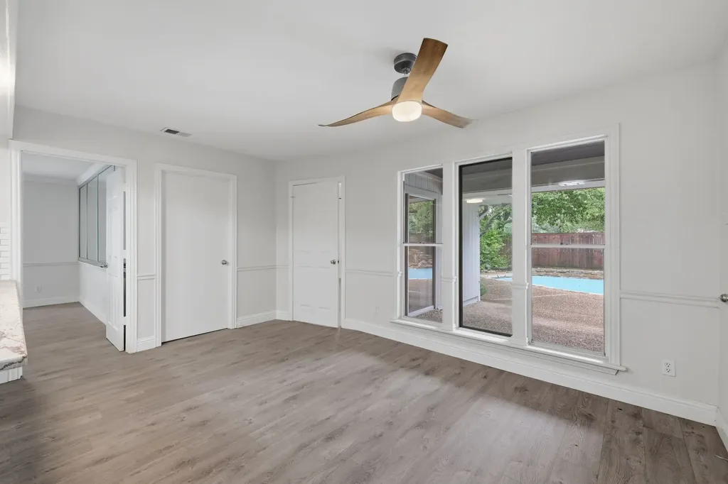 6908 Heatherknoll Drive Dallas TX 75248