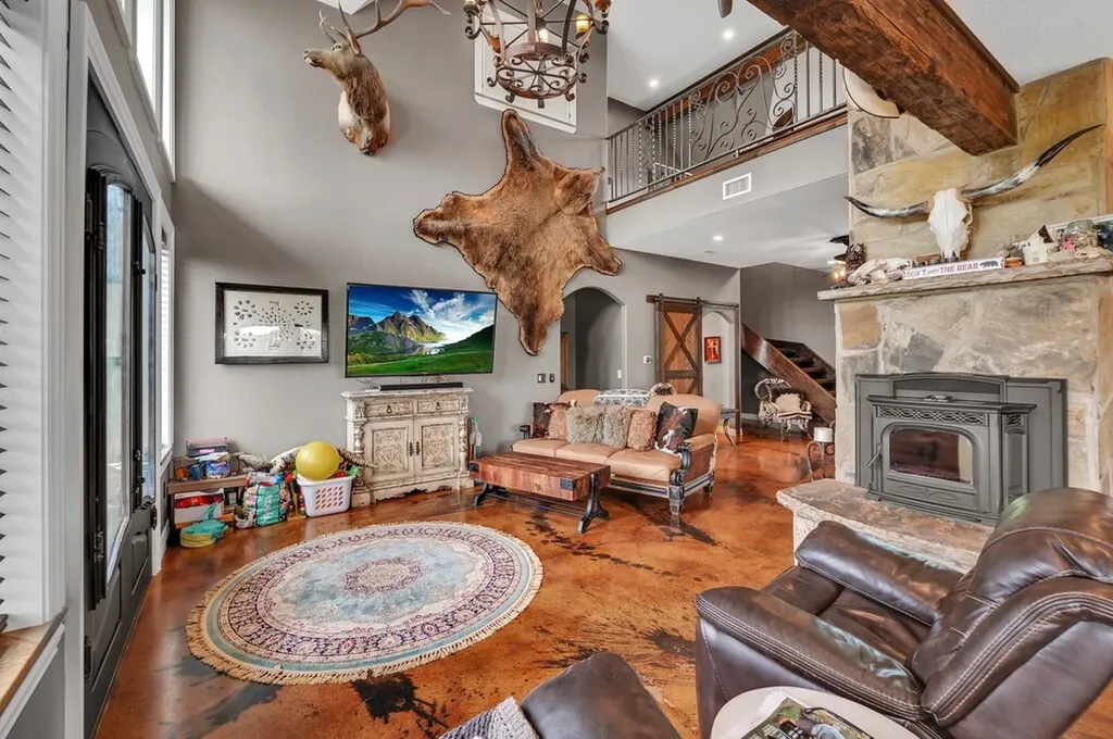 5004 Gholson Road Waco TX 76705