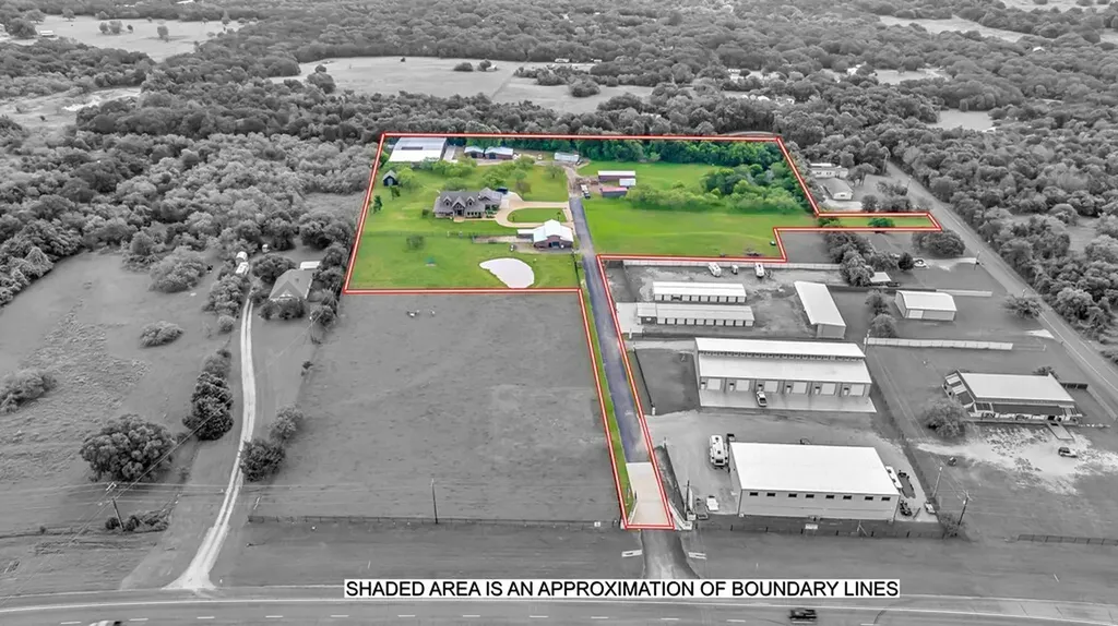 5004 Gholson Road Waco TX 76705