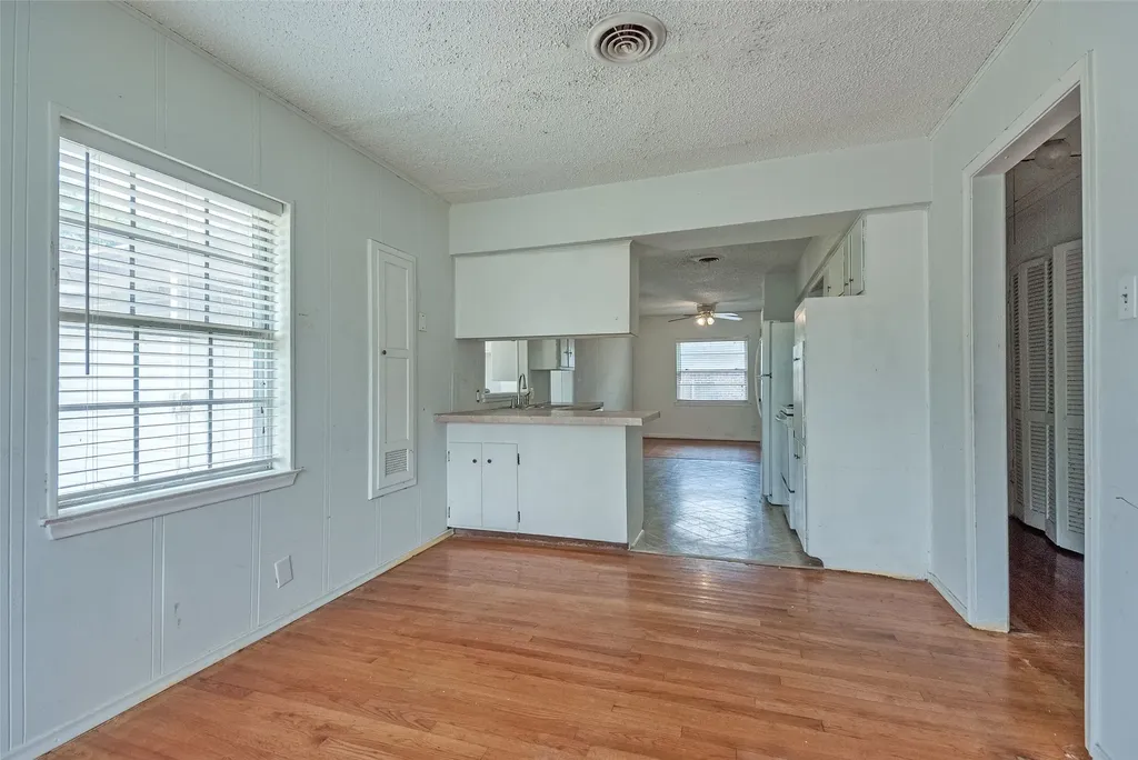 11005 Tascosa Street Dallas TX 75228