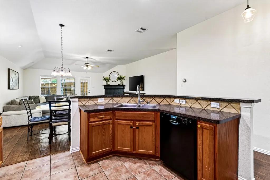 2812 Misty Ridge Lane Rockwall TX 75032