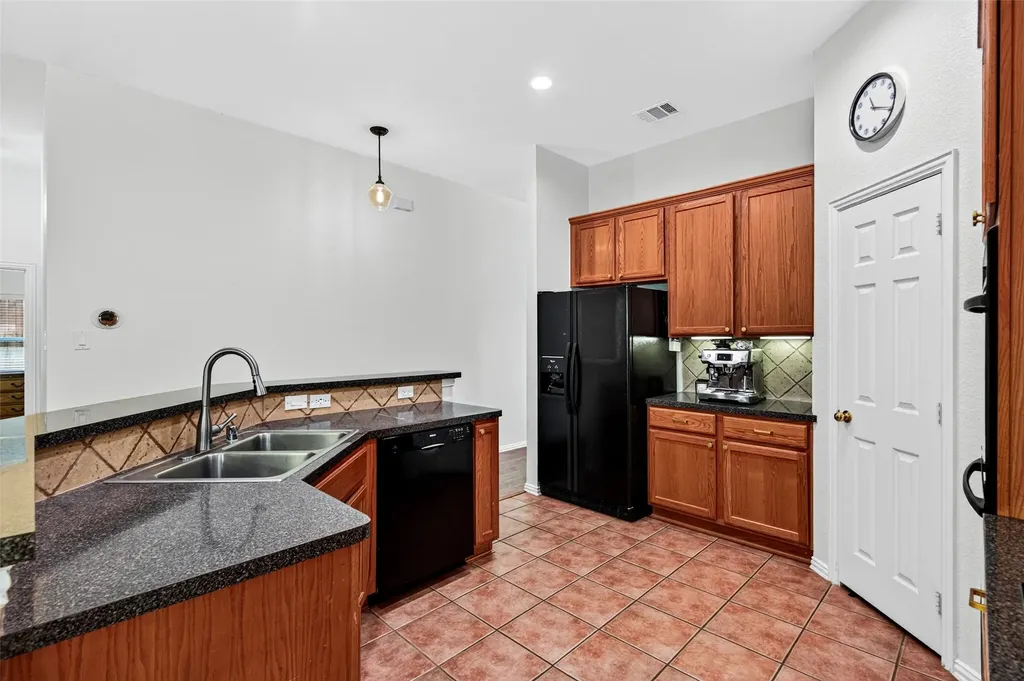 2812 Misty Ridge Lane Rockwall TX 75032
