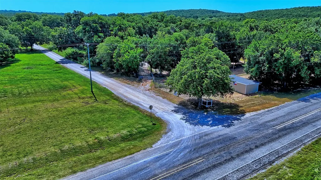 523 Billy Road Bowie TX 76230