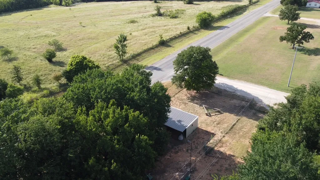 523 Billy Road Bowie TX 76230