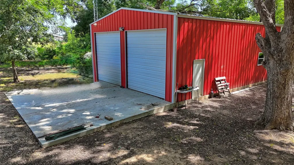 523 Billy Road Bowie TX 76230