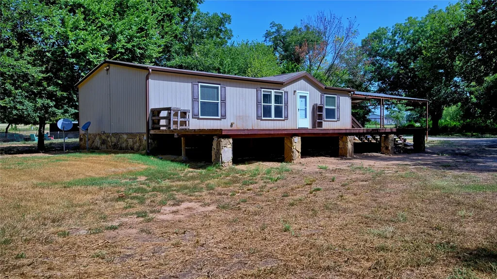 523 Billy Road Bowie TX 76230