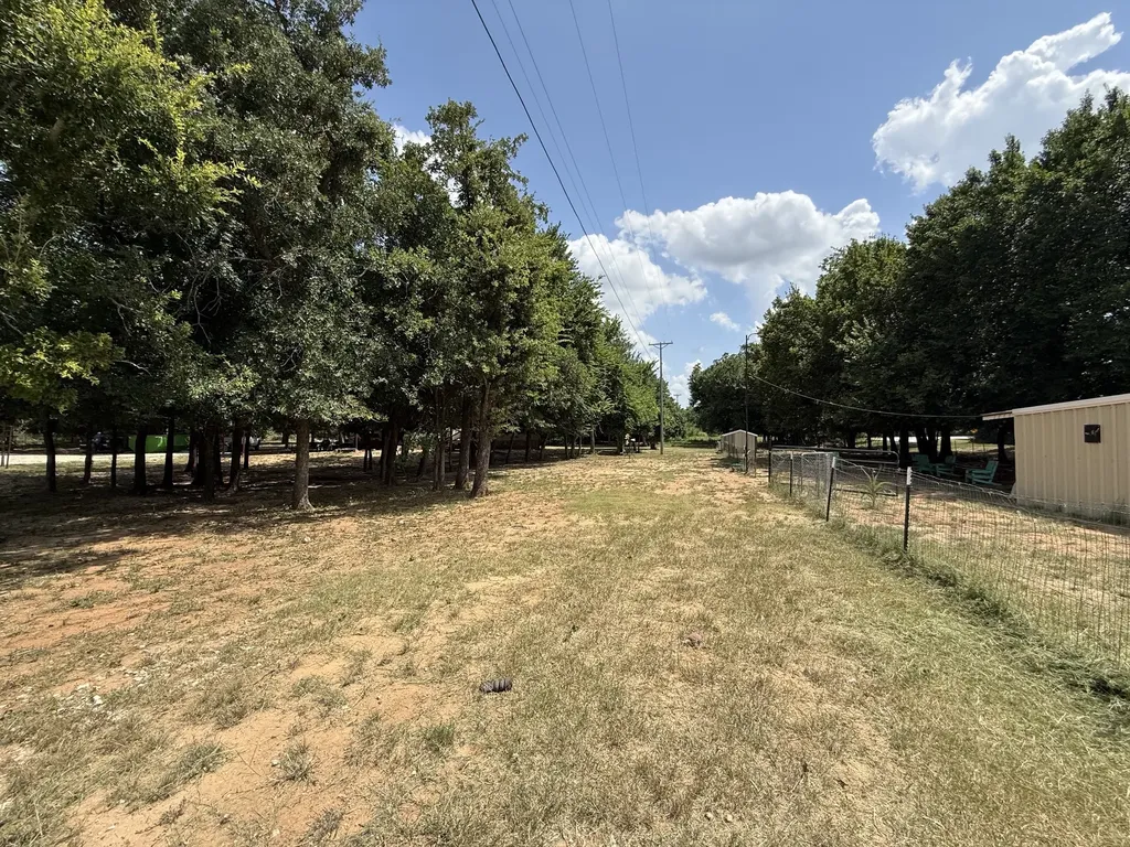 523 Billy Road Bowie TX 76230