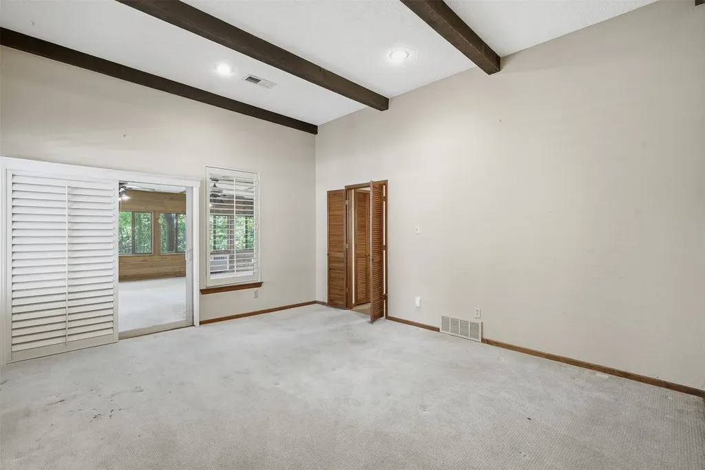 1807 Mossy Oak Street Arlington TX 76012
