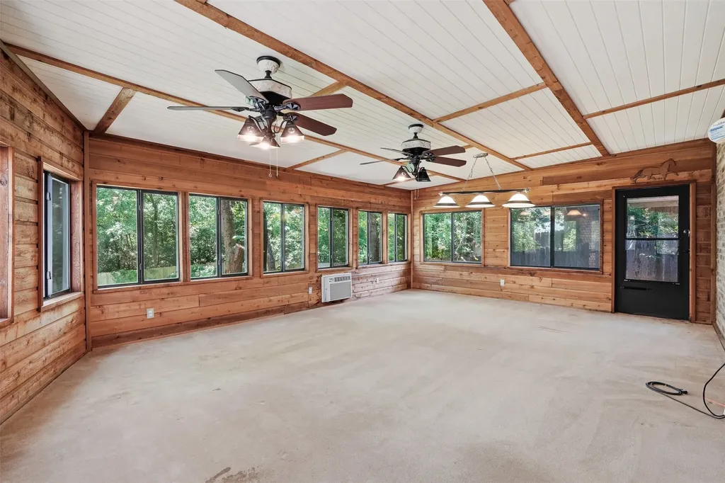 1807 Mossy Oak Street Arlington TX 76012