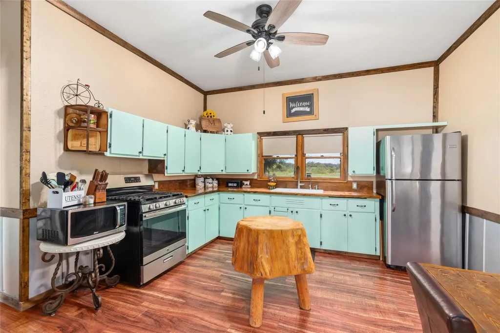 19175 Highway 183 N May TX 76857