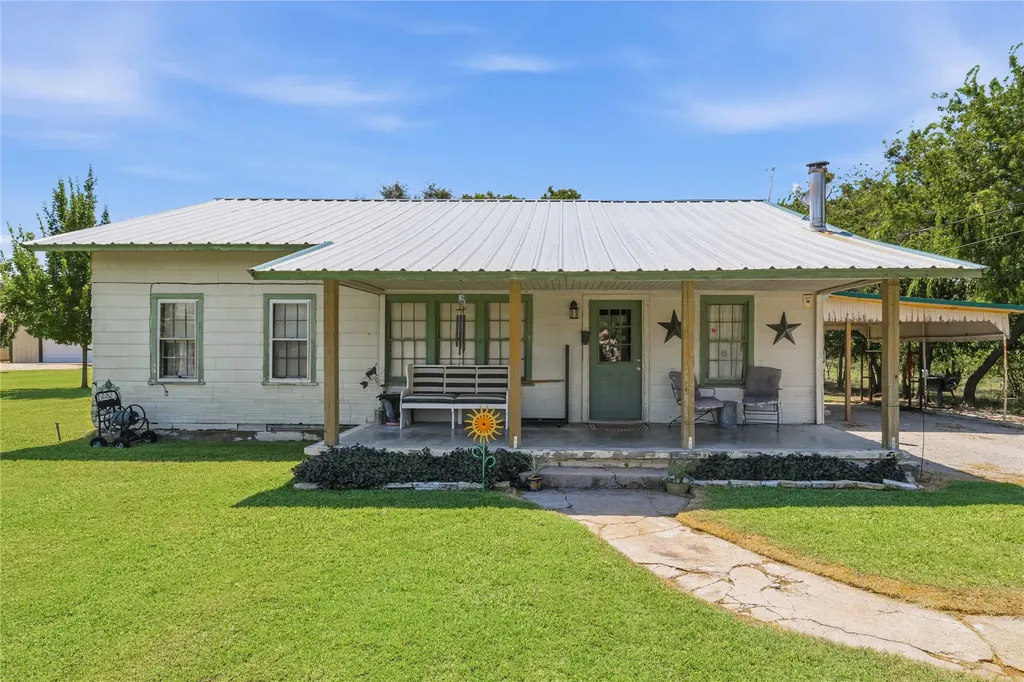 19175 Highway 183 N May TX 76857