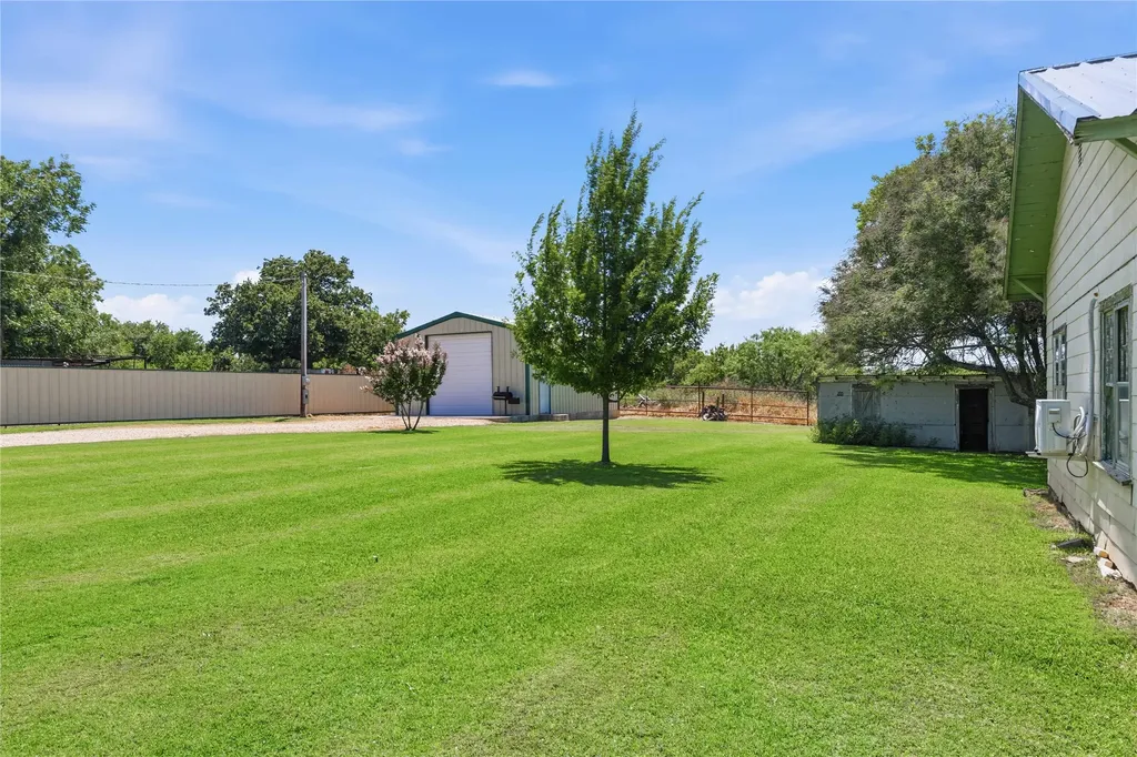 19175 Highway 183 N May TX 76857