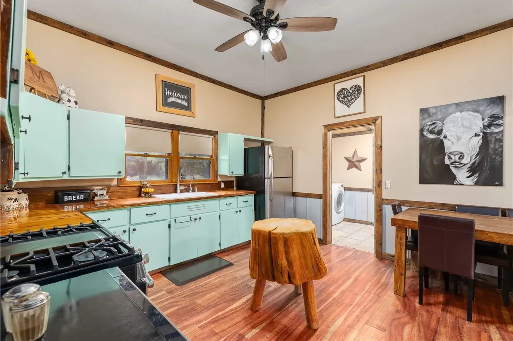 19175 Highway 183 N May TX 76857