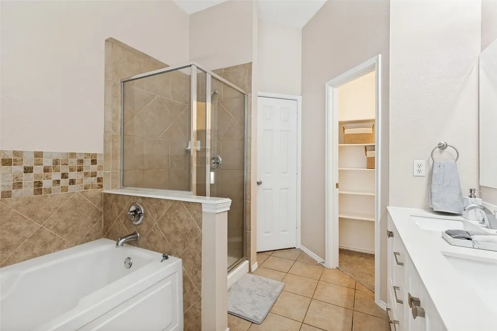 4008 Drexmore Road Fort Worth TX 76244