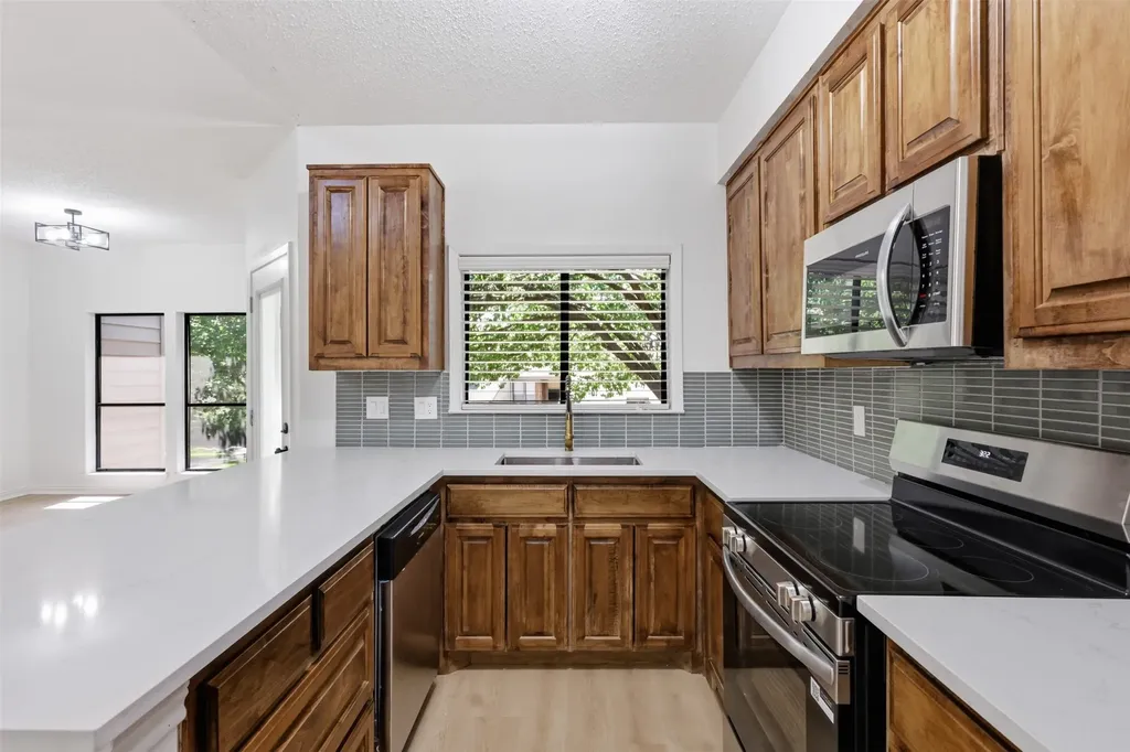 107 Summer Place Circle Pottsboro TX 75076