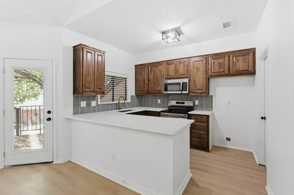 107 Summer Place Circle Pottsboro TX 75076