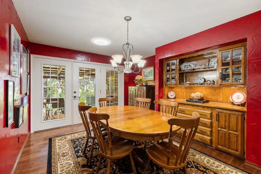 2212 Prestonwood Drive Arlington TX 76012