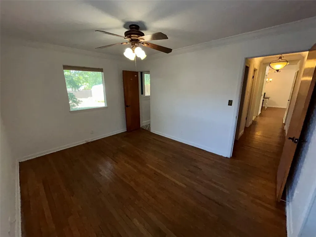 908 Fairview Street Graham TX 76450