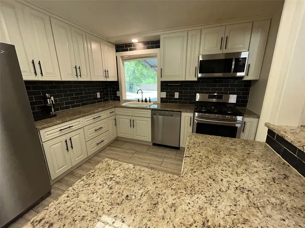908 Fairview Street Graham TX 76450