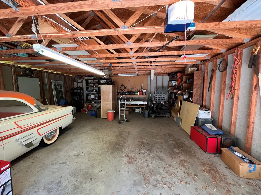 304 S Lafayette Street Campbell TX 75422