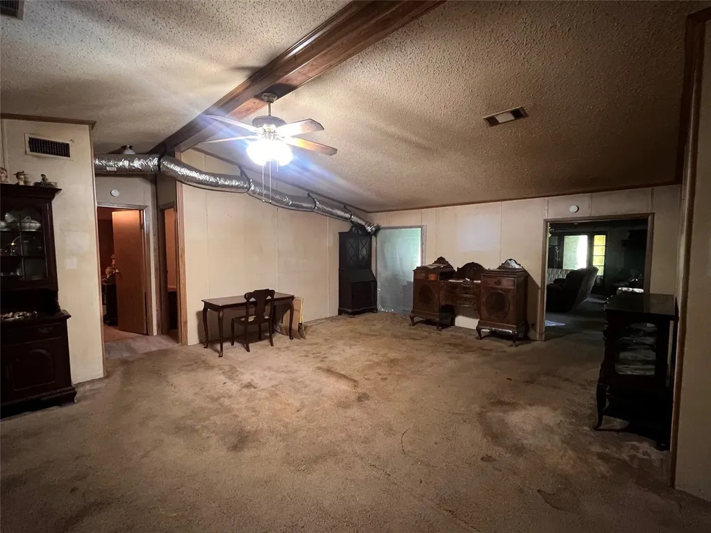 304 S Lafayette Street Campbell TX 75422
