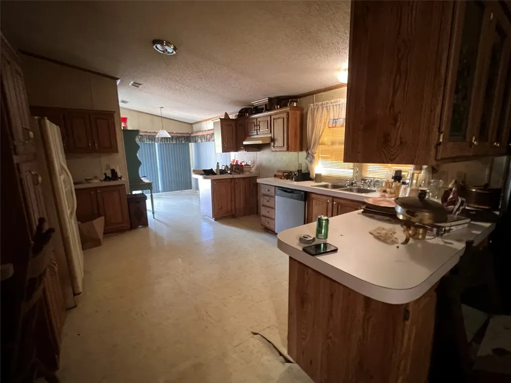 304 S Lafayette Street Campbell TX 75422