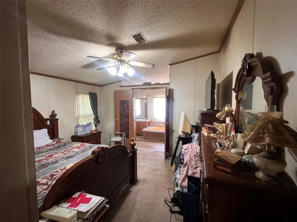 304 S Lafayette Street Campbell TX 75422