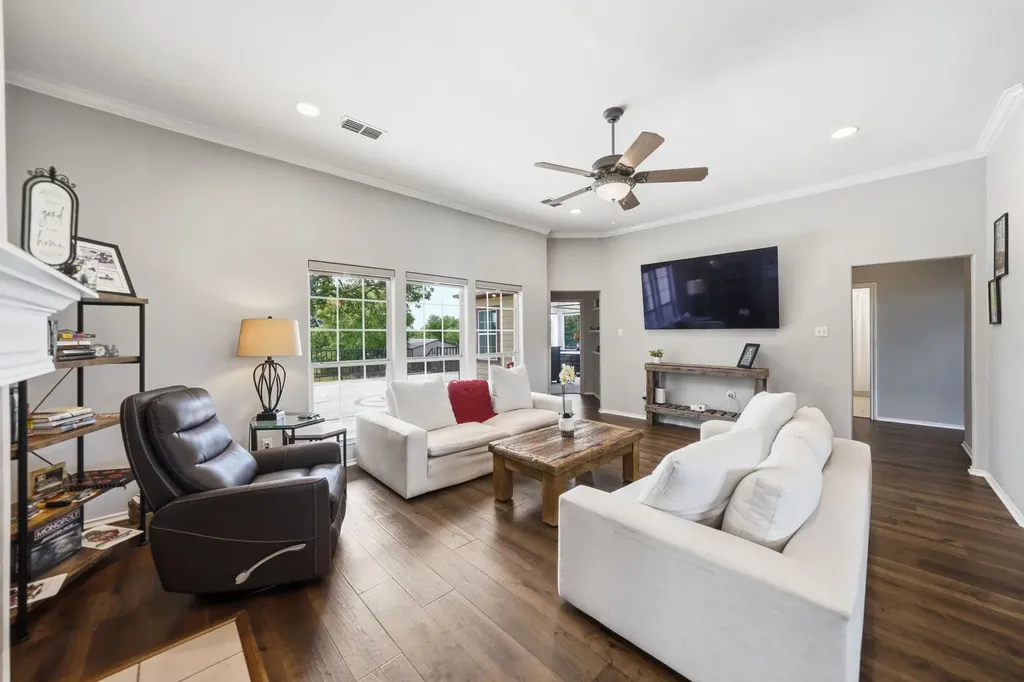 11 Lopez Drive Sherman TX 75090