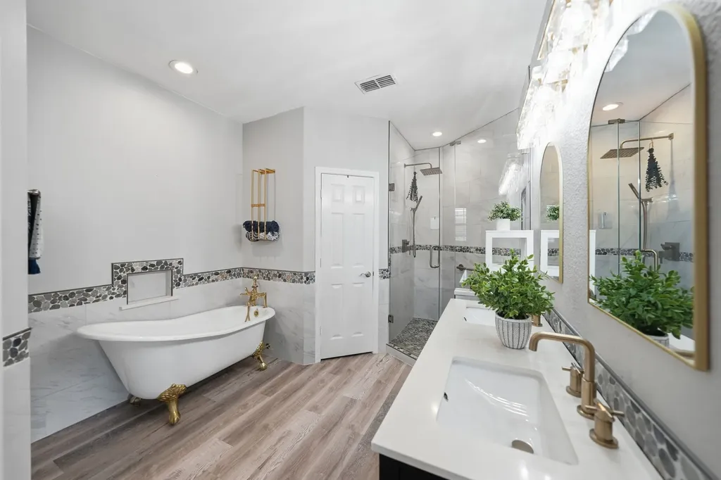 11 Lopez Drive Sherman TX 75090