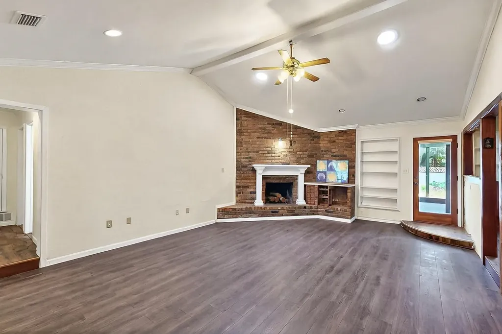 691 Rose Garden Drive Mckinney TX 75072