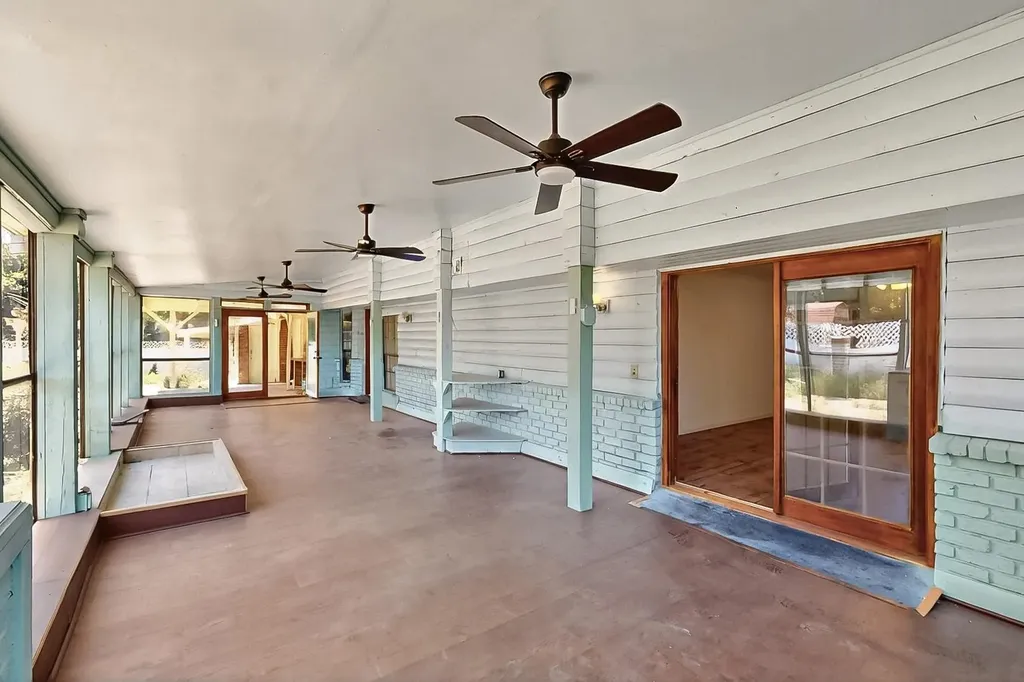 691 Rose Garden Drive Mckinney TX 75072