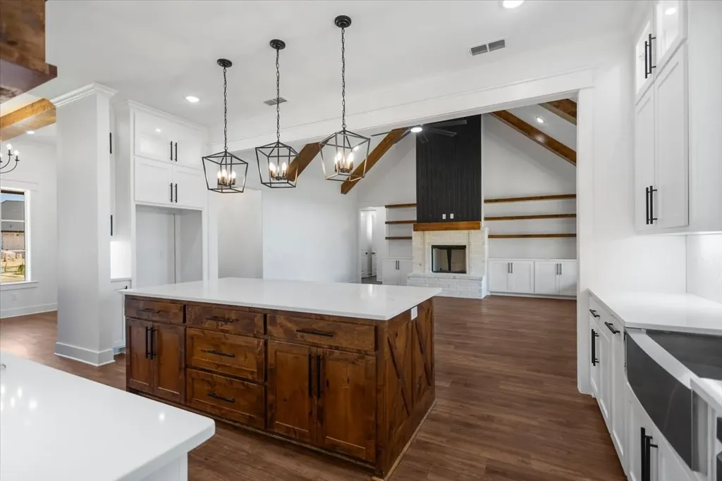 17402 Woodcrest Circle Lindale TX 75771